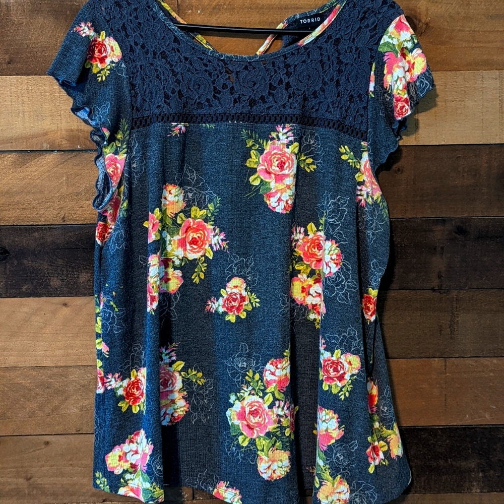 Torrid Grey Floral Top